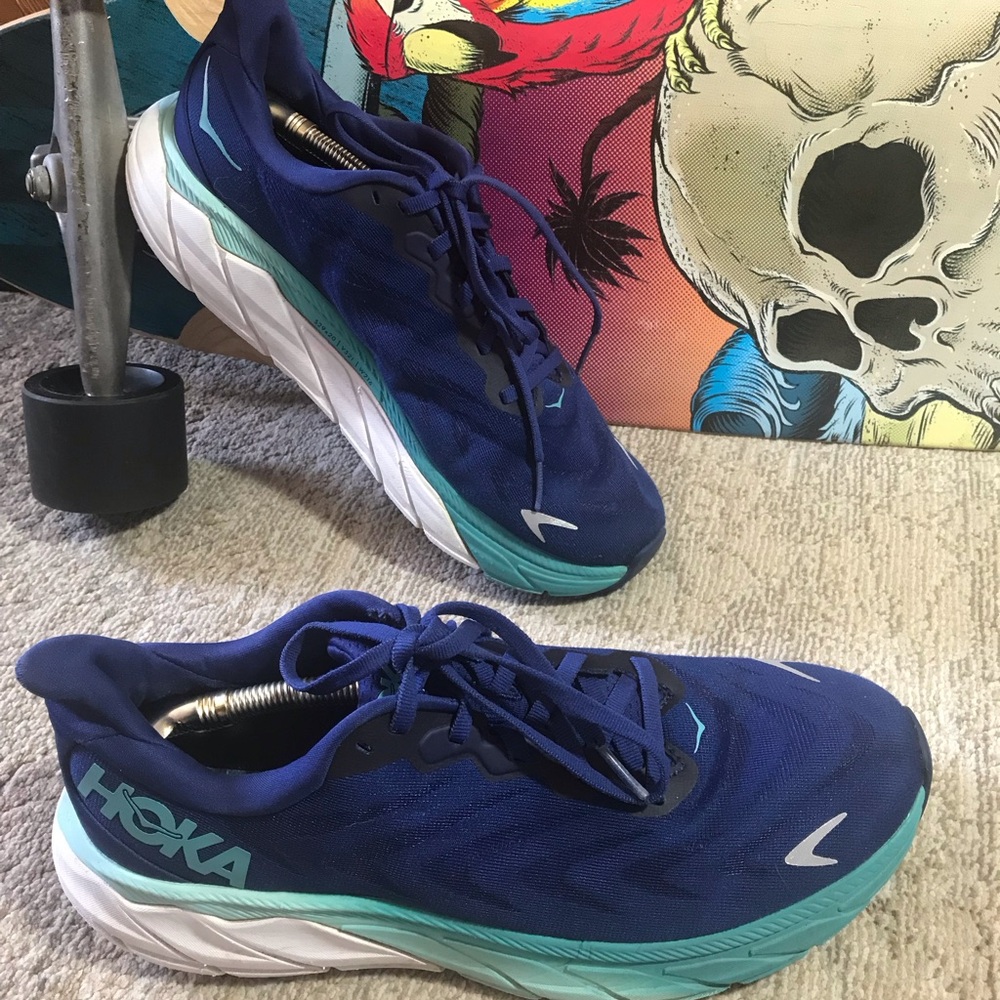 HOKA MENS ARAHI 6 BELLWETHER BLUE / OCEAN MIST Size 10.5